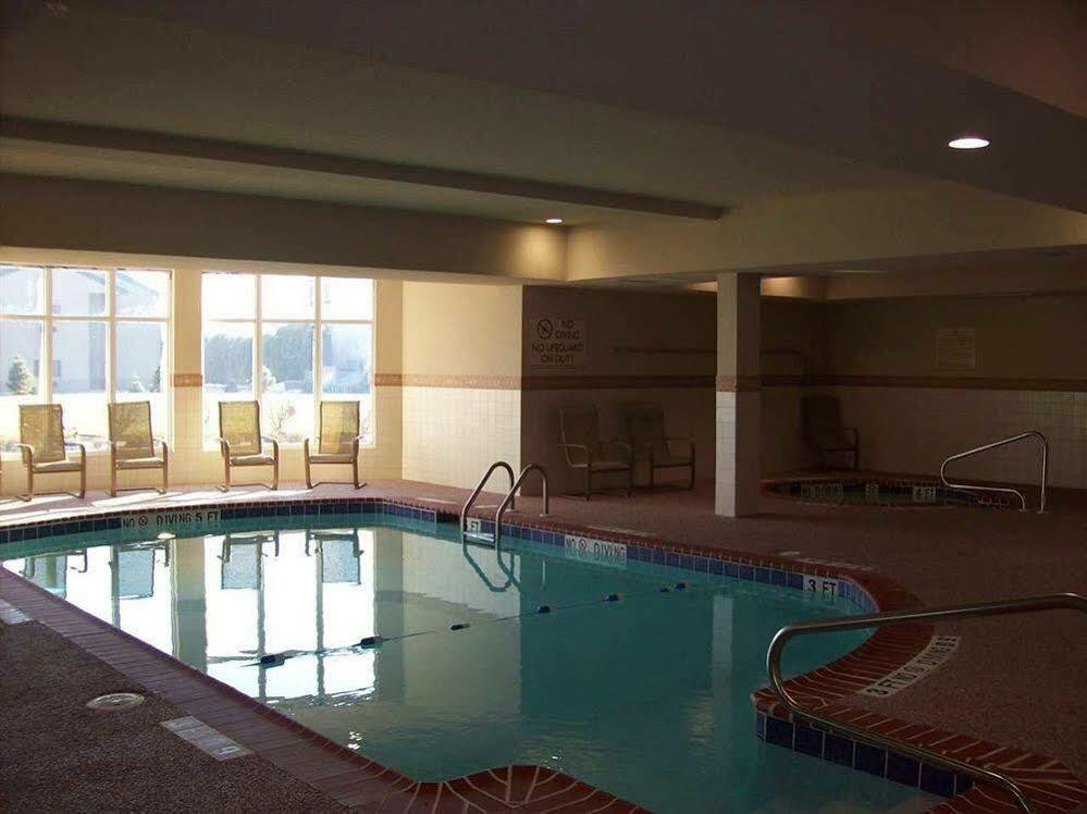Hilton Garden Inn Elkhart Ngoại thất bức ảnh